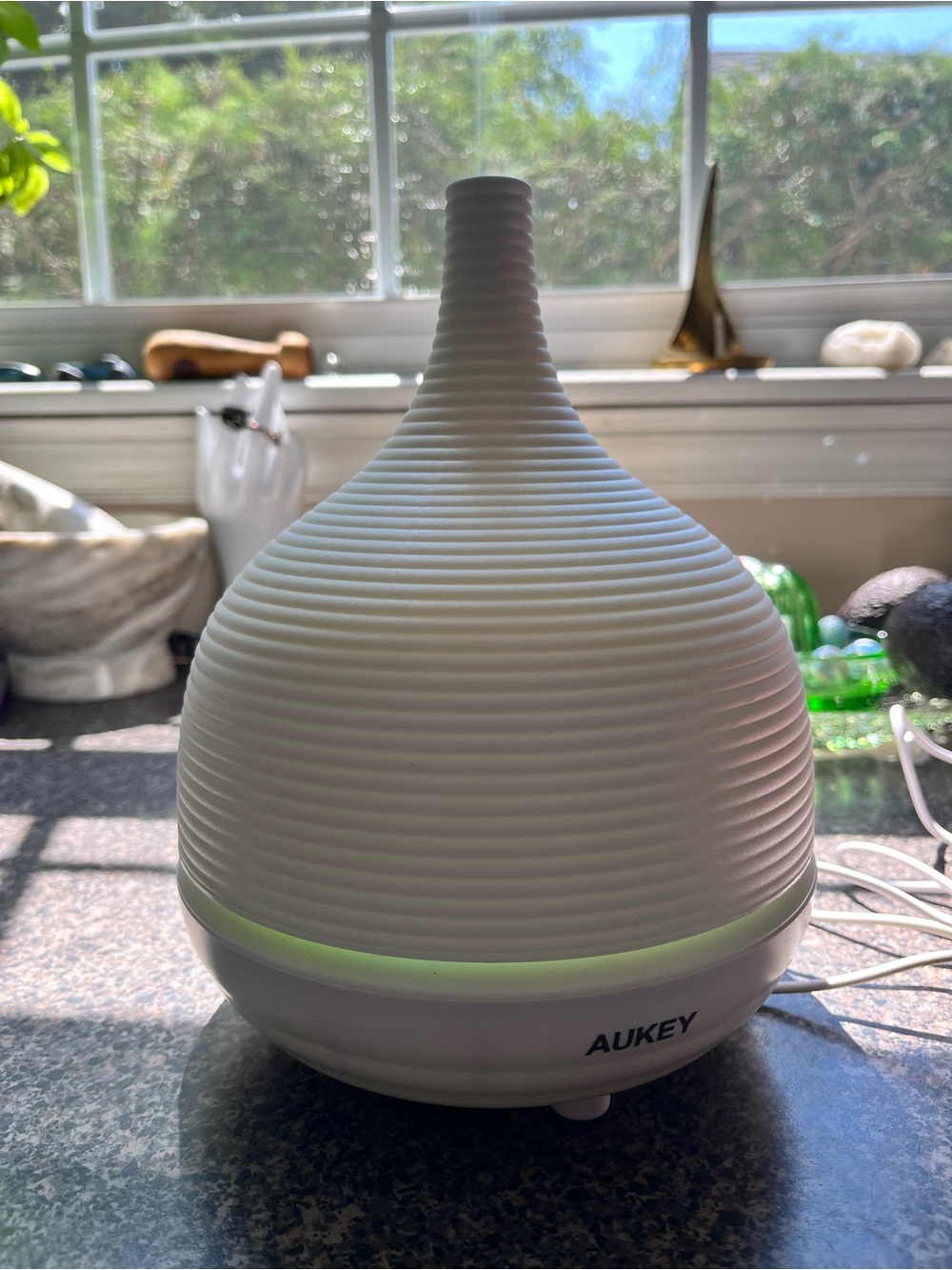 White Ultrasonic Essential Oil Diffuser with Ambient LED